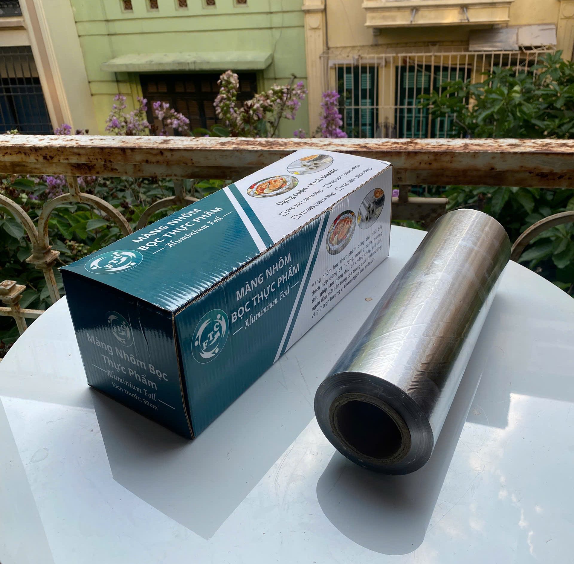Giấy bạc size 30cm nặng 5kg giá bao nhiêu?