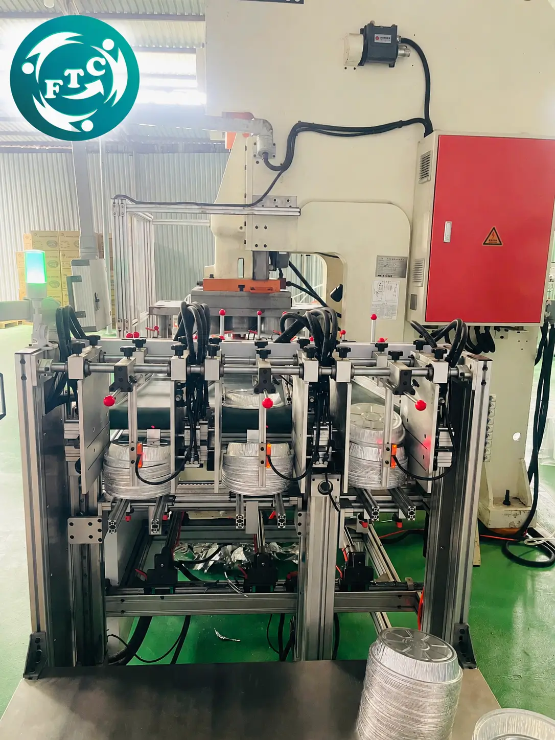 Máy móc hiện đại, sản xuất trực tiếp tại VN